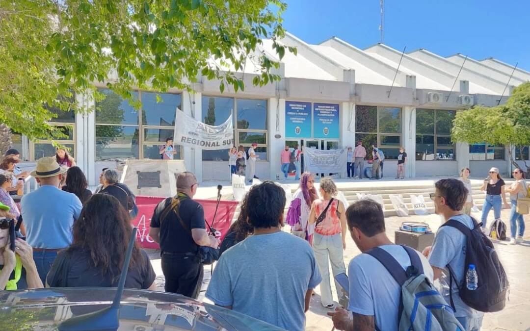 Presentación de paro, jueves 4 de abril