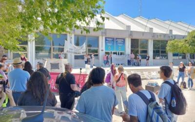 Solo con la lucha lograremos recuperar salario