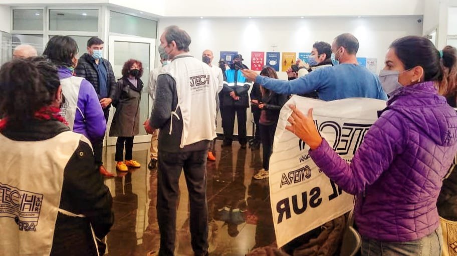 Docentes de Chubut pararon este jueves: «No hay acuerdo salarial: hay plan de lucha»