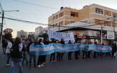 Crece la lucha, crece el reclamo docente