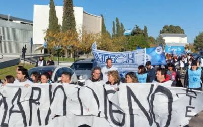 Acuerdo de sindicatos estatales, paro general